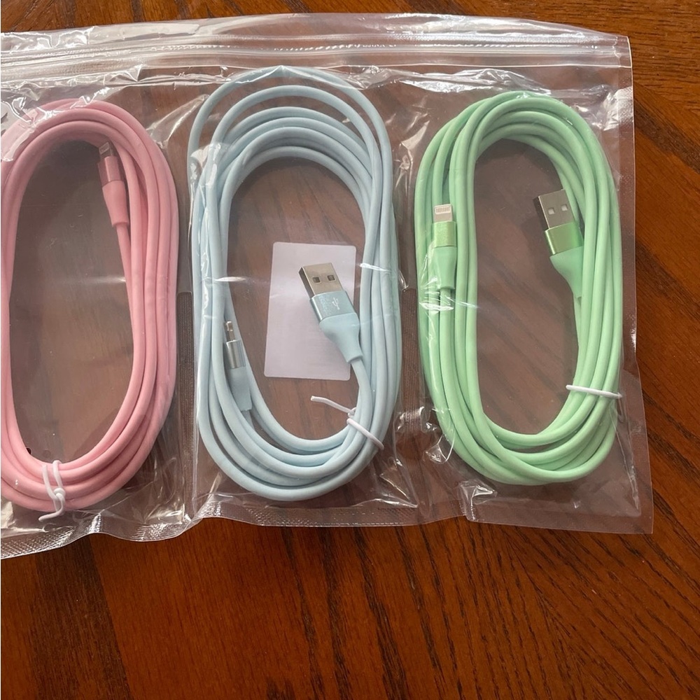 3 Pack of iPhone 10 Ft Charging Cords - Picture 2 of 5